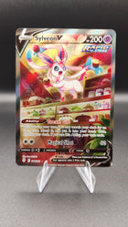 Sylveon V (Alternate Full Art) #184/203 Pokémon TCG card – additional view 2